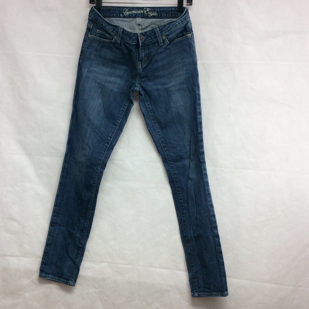 EUC American Eagle size 4Reg.